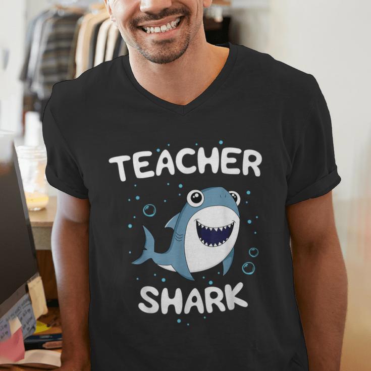 Teacher Shark Teaching Back To School Kindergarten Men's V-Neck T-Shirt, funny gift
