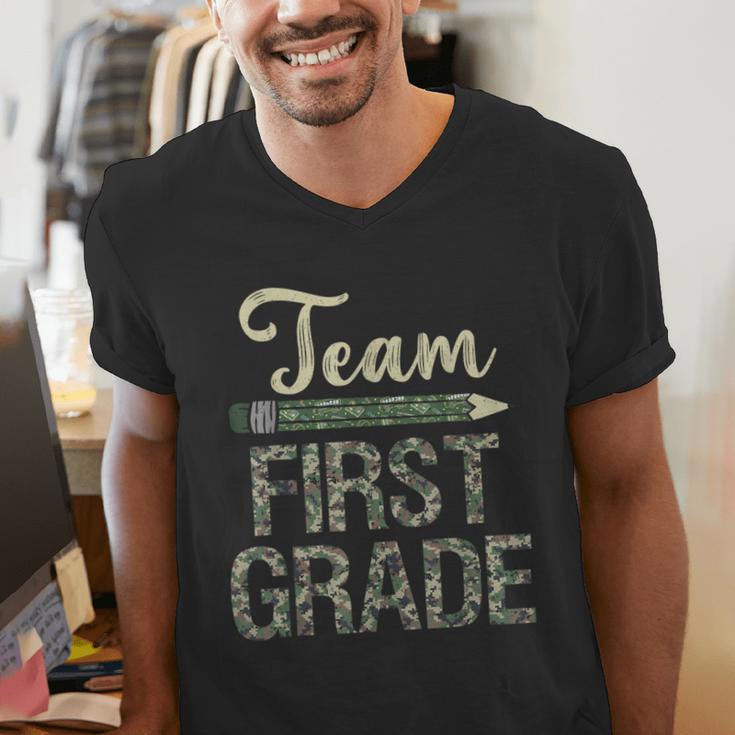 Team First Grade Camo 1st Grade Teacher Camouflage Men's V-Neck T-Shirt, First Grade Teacher Shirts, funny gift