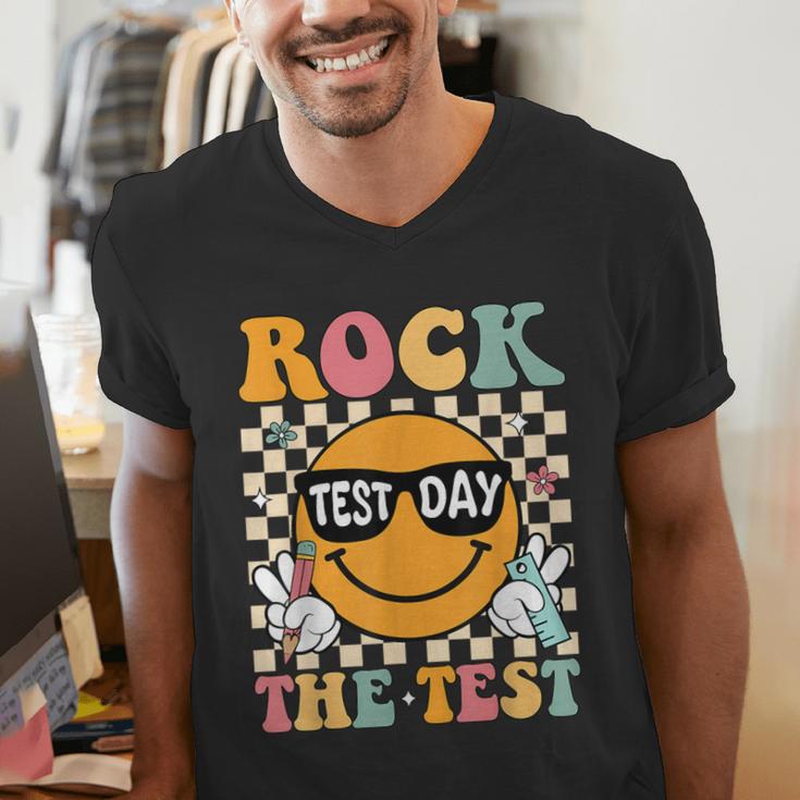 Test Day Rock The Test Teacher Testing Day You Got This Men's V-Neck T-Shirt, funny gift