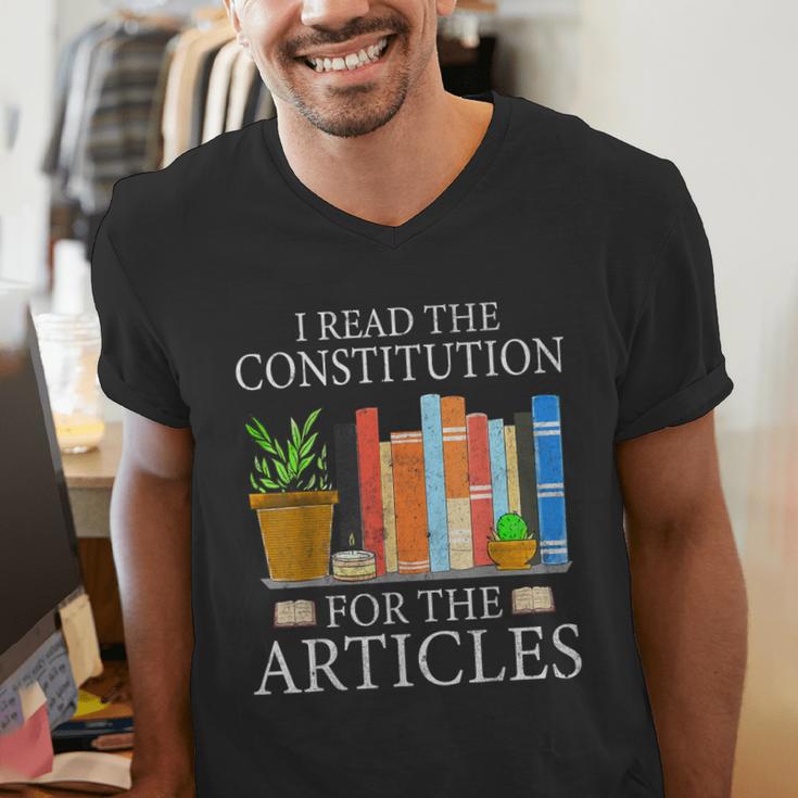 History Teacher I Read The Constitution For The Articles For Men Women Men's V-Neck T-Shirt, History Teacher Shirts, funny gift History Teacher I Read The Constitution For The Articles For Men Women Men's V-Neck T-Shirt, History Teacher Shirts, funny gift
