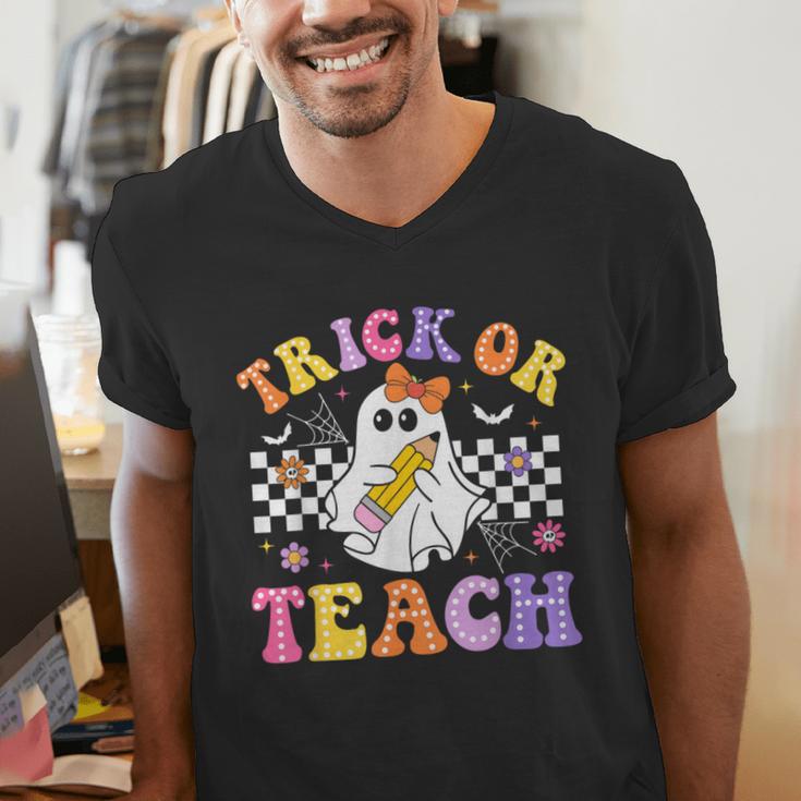 Trick Or Teach Groovy Halloween Teachers Men's V-Neck T-Shirt, funny gift Trick Or Teach Groovy Halloween Teachers Men's V-Neck T-Shirt, funny gift