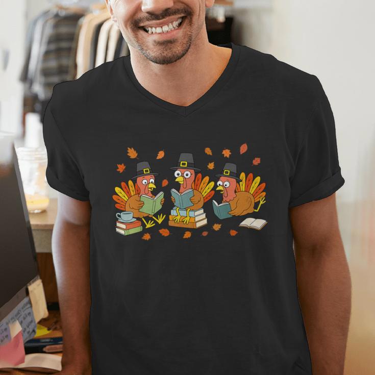 Turkey Reading Books Fall Thanksgiving Teacher Student Men's V-Neck T-Shirt, funny gift