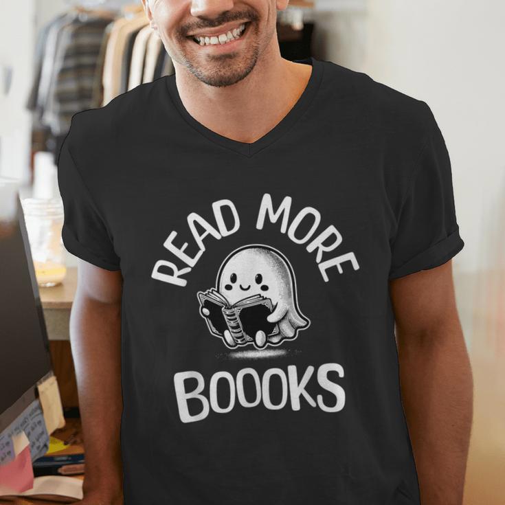 Vintage Halloween Teacher Women Reading Read More Books Men's V-Neck T-Shirt, funny gift