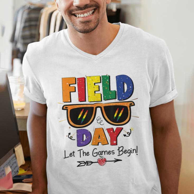 Field Day 2025 Let The Games Begin Kids Boys Girls Teachers Men's V-Neck T-Shirt, funny gift
