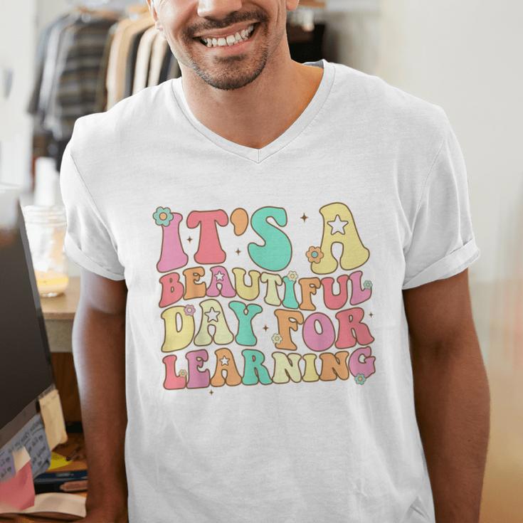It's Beautiful Day For Learning Retro Teacher Students Women Men's V-Neck T-Shirt, funny gift It's Beautiful Day For Learning Retro Teacher Students Women Men's V-Neck T-Shirt, funny gift