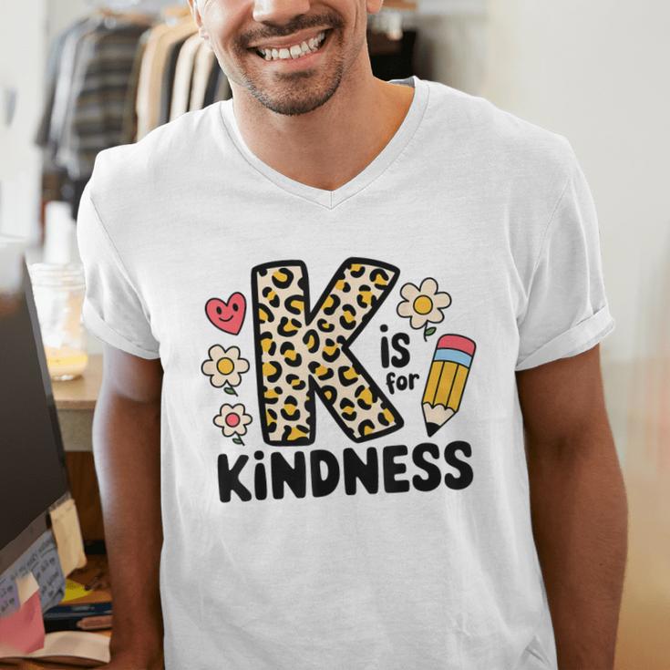 Unity Day Design Kindness Orange Teacher Kids Be Kind Men's V-Neck T-Shirt, funny gift Unity Day Design Kindness Orange Teacher Kids Be Kind Men's V-Neck T-Shirt, funny gift