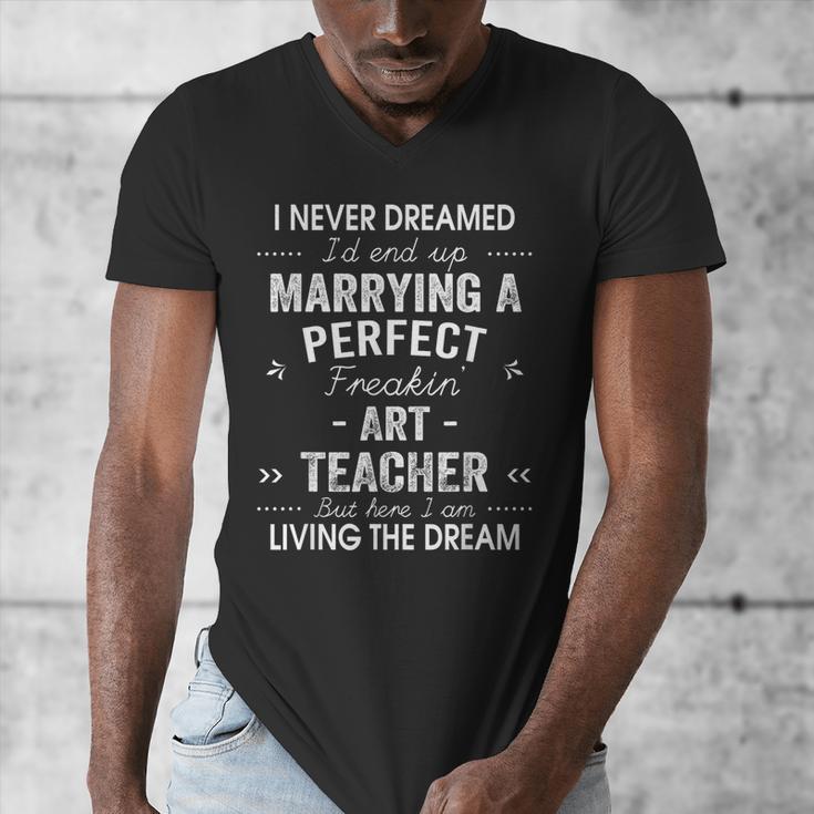Art Teacher Christmas Xmas Never Dreamed Marrying Men's V-Neck T-Shirt, funny design