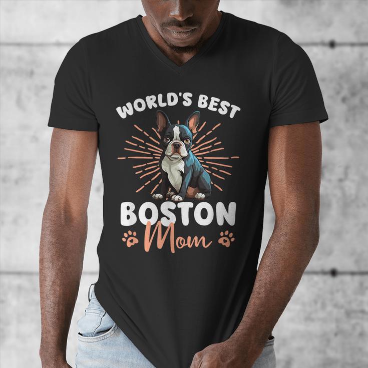 Boston Terrier Groovy World's Best Boston Mom Men's V-Neck T-Shirt, Couple Gifts, Mom Gifts, Boston Terrier Mom Gifts, funny design
