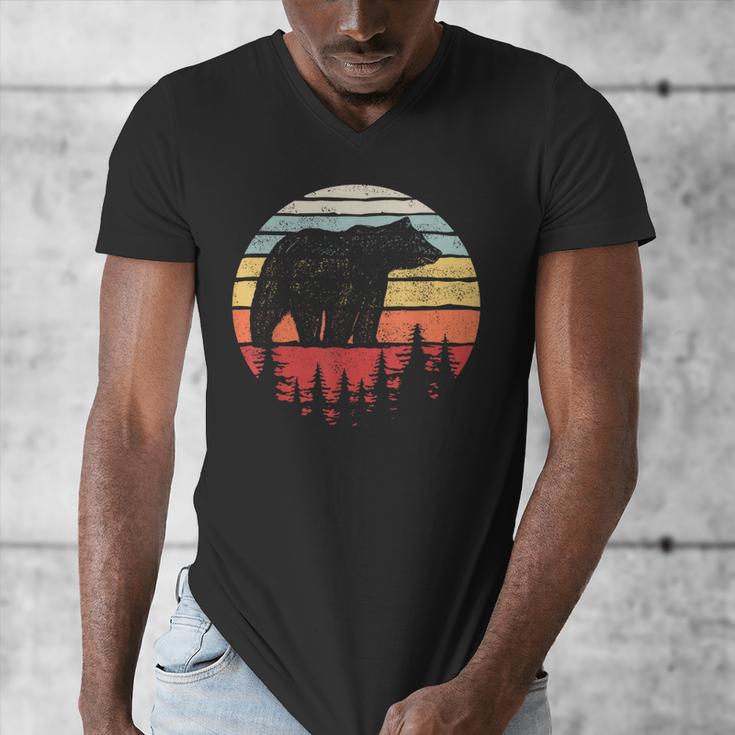Catch Some Rays Vintage Retro Grizzly Bear Men's V-Neck T-Shirt, funny design