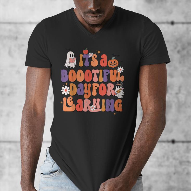 It's A Bootiful Day For Learning Cute Teacher Halloween Men's V-Neck T-Shirt, funny design