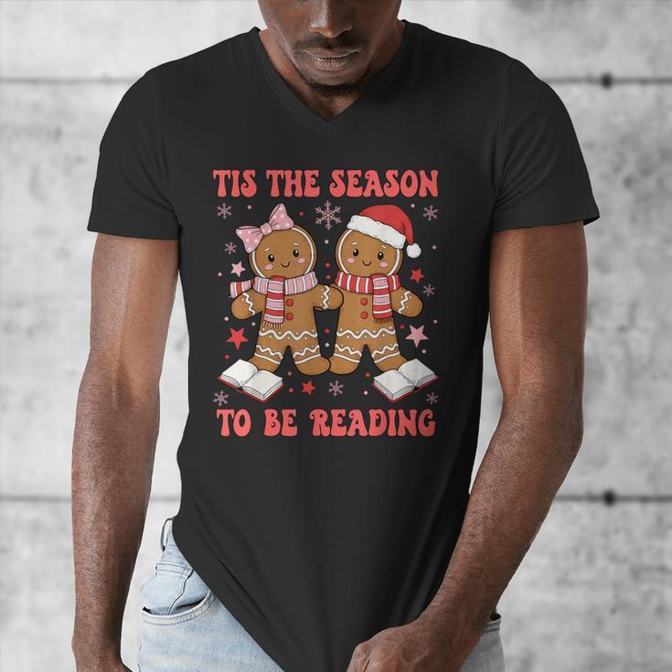 Tis The Season Reading Christmas Shirt Book Lovers Teacher Men's V-Neck T-Shirt, funny design