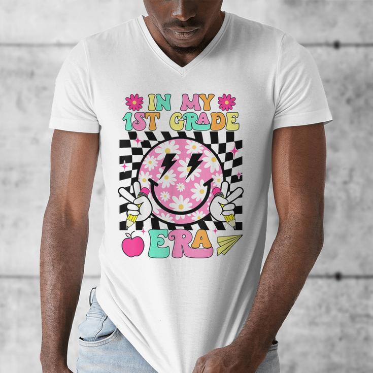 In My 1st Grade Era Smile Face Back To School Teacher Kid Men's V-Neck T-Shirt, funny design
