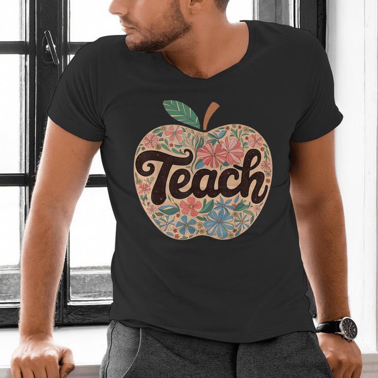 Cute Teacher With Apple Retro Teacher Kids Back To School Men's V-Neck T-Shirt, gift for family, gift for coworker
