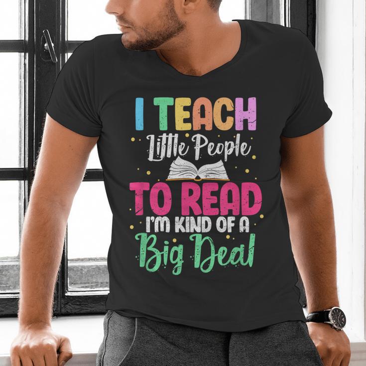 I Teach Little People To Read Reading Teacher For Men Women Girls Kids Men's V-Neck T-Shirt, gift for family, gift for coworker