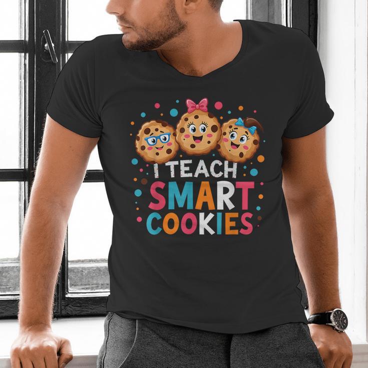 I Teach Smart Cookies Cute Back To School Teacher Men's V-Neck T-Shirt, gift for family, gift for coworker I Teach Smart Cookies Cute Back To School Teacher Men's V-Neck T-Shirt, gift for family, gift for coworker