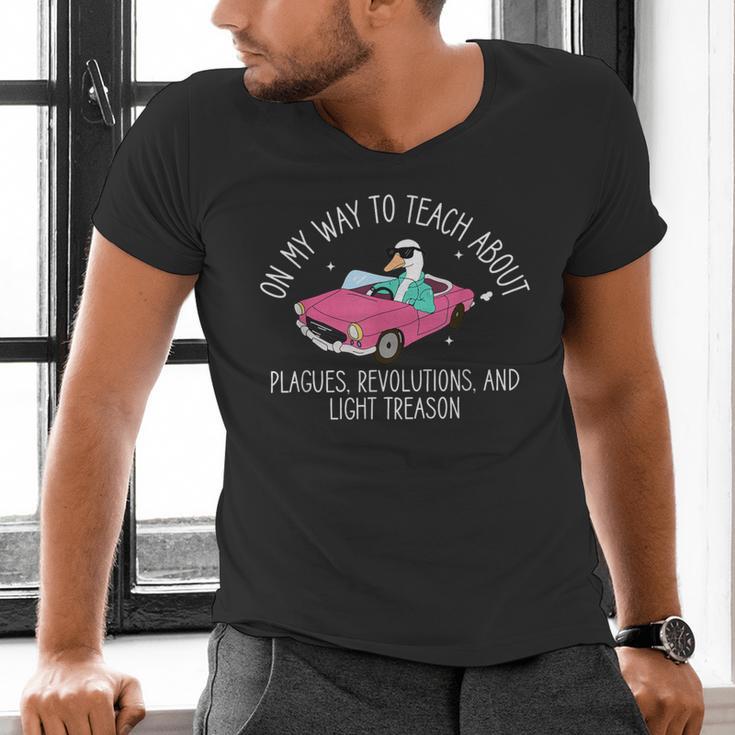 History Teacher Silly Goose Back To School Social Studies Men's V-Neck T-Shirt, History Teacher Shirts, gift for family, gift for coworker History Teacher Silly Goose Back To School Social Studies Men's V-Neck T-Shirt, History Teacher Shirts, gift for family, gift for coworker