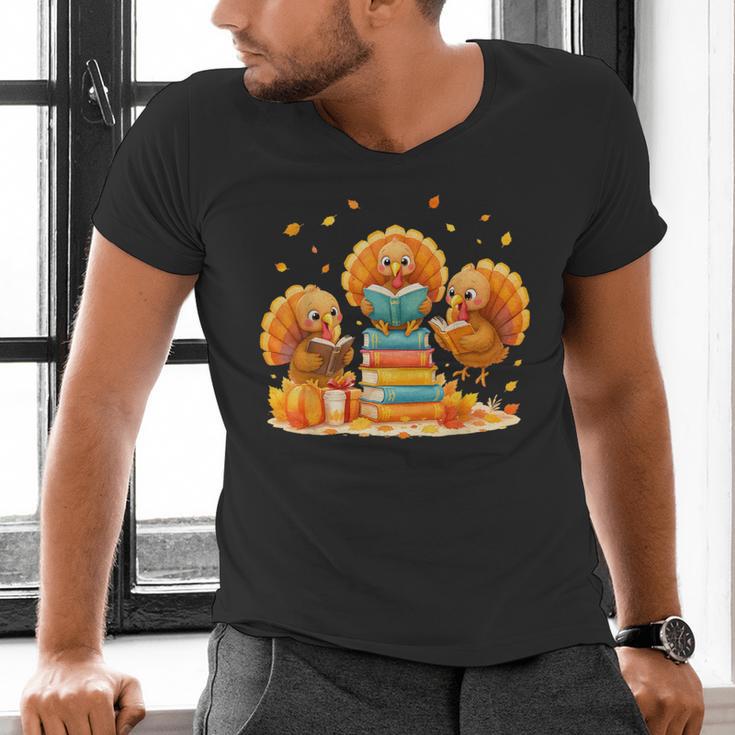 Turkey Read Books Reading Fall Thanksgiving Teacher Men's V-Neck T-Shirt, gift for family, gift for coworker