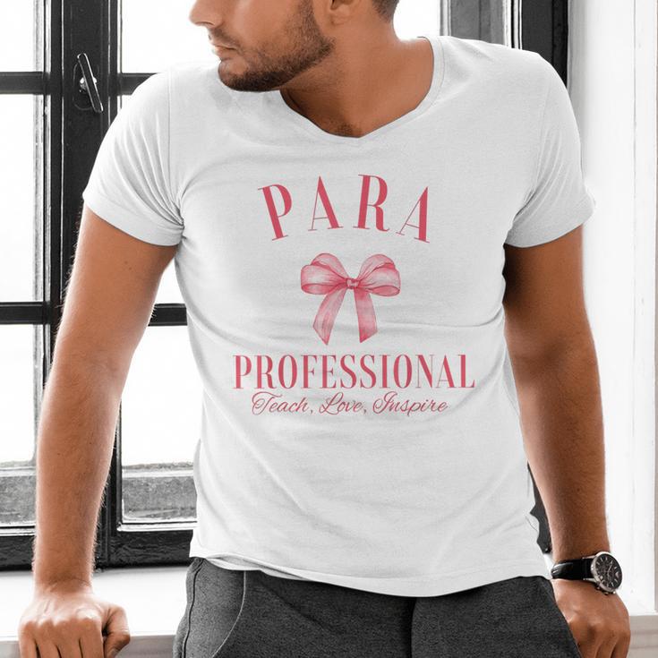 Coquette Bow Paraprofessional School Para Squad Teacher Aide Men's V-Neck T-Shirt, gift for family, gift for coworker