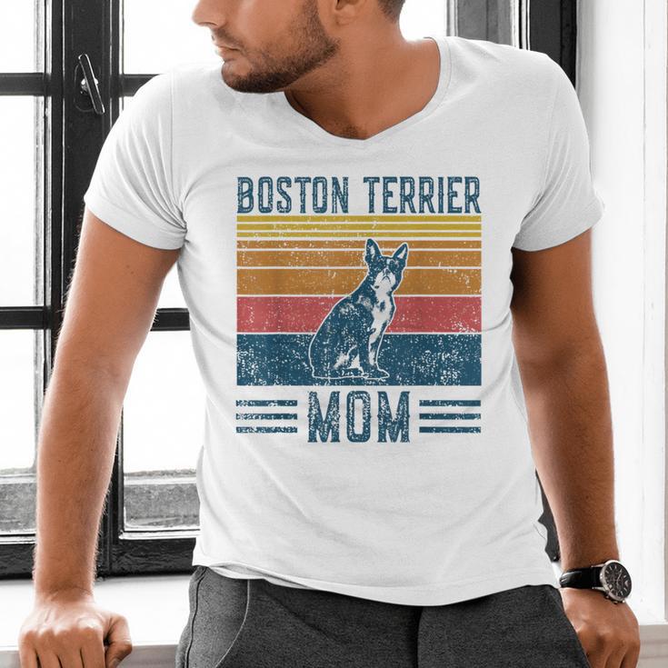 Dog Boston Terrier Mom Vintage Boston Terrier Mom Men's V-Neck T-Shirt, Boston Terrier Mom Shirts, gift for family, gift for coworker