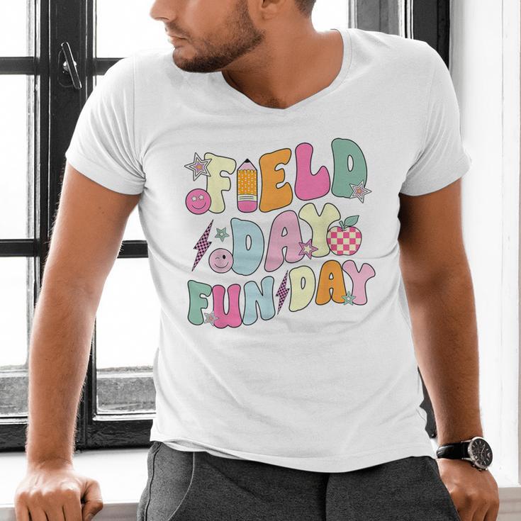 Field Day Fun Day Last Day Of School Teacher Student Men's V-Neck T-Shirt, gift for family, gift for coworker Field Day Fun Day Last Day Of School Teacher Student Men's V-Neck T-Shirt, gift for family, gift for coworker