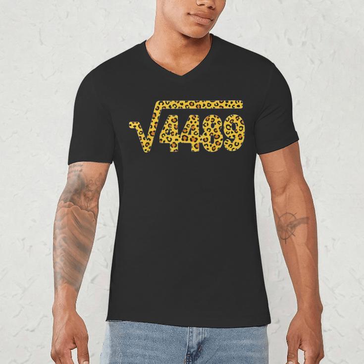 6 7 Leopard Pattern Meme Square Root 4489 Slang Math Teacher Men's V-Neck T-Shirt, novelty gifts, funny gifts 6 7 Leopard Pattern Meme Square Root 4489 Slang Math Teacher Men's V-Neck T-Shirt, novelty gifts, funny gifts