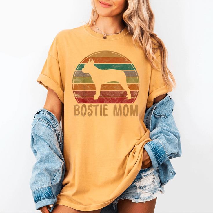 Retro Boston Terrier Mom Dog Mother Pet Bostie Mama Women's Comfort Colors T-Shirt