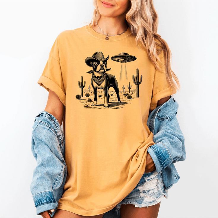 Vintage Boston Terrier UFO Western Wild West Dog Mom Dad Women's Comfort Colors T-Shirt