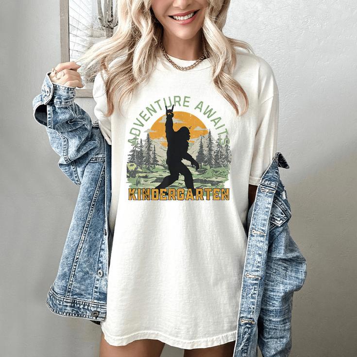 Adventure Awaits Bigfoot Teacher Kindergarten Back To School Women's Comfort Colors T-Shirt