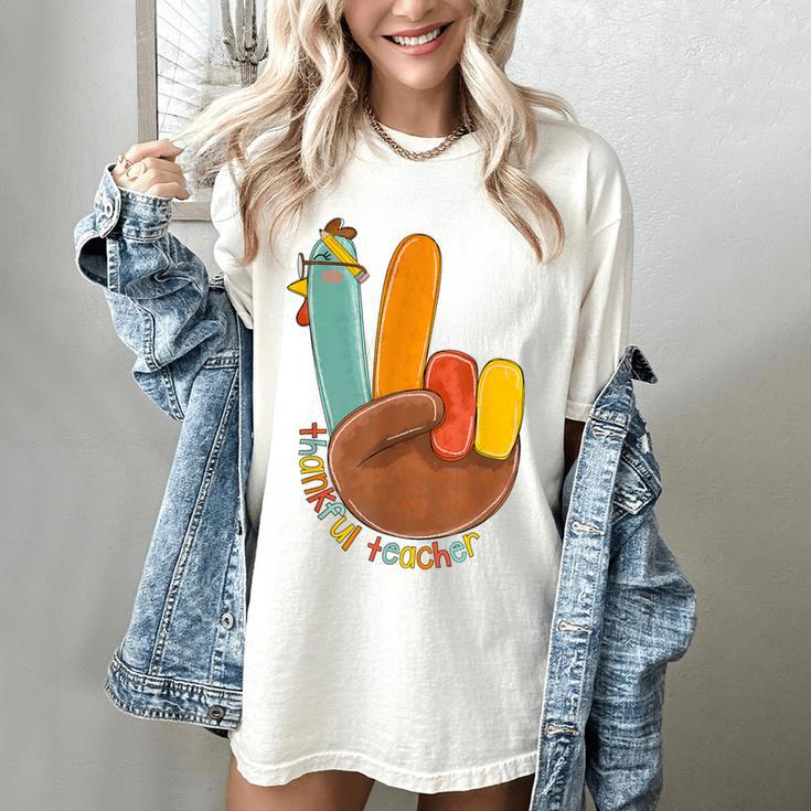 One Thankful Teacher Thanksgiving Turkey Peace Hand Sign Women's Comfort Colors T-Shirt
