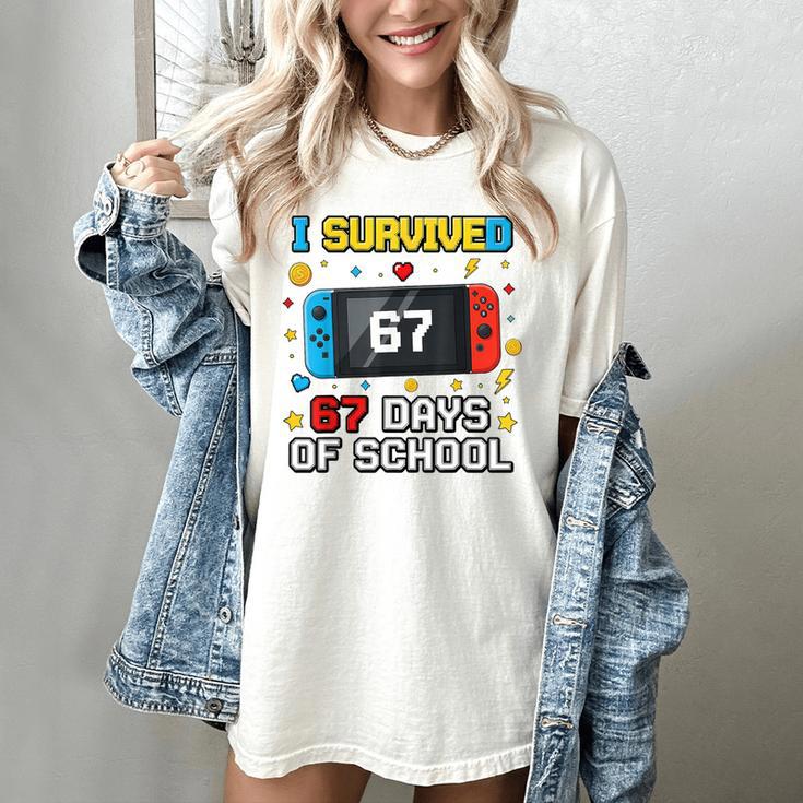 I Survived 67 Days Of School 67 Teacher Squad Matching Women's Comfort Colors T-Shirt