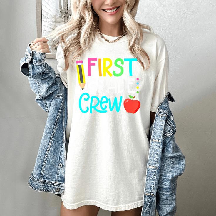 Team 1st Grade Crew Back To School 1st Grade Teacher Kids Women's Comfort Colors T-Shirt