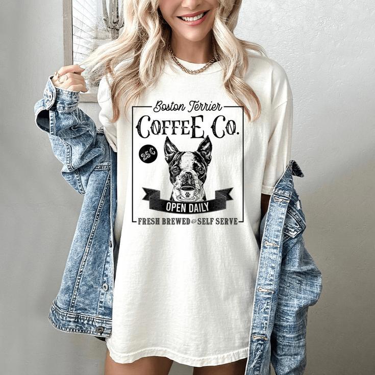 Retro Boston Terrier Coffee Dog Mom Coffee Lover Women's Comfort Colors T-Shirt
