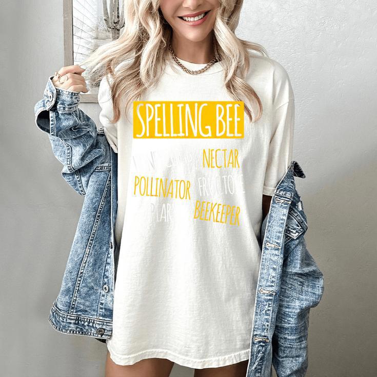Spelling Bee Halloween Pun Costume Beekeeper Teacher Women's Comfort Colors T-Shirt
