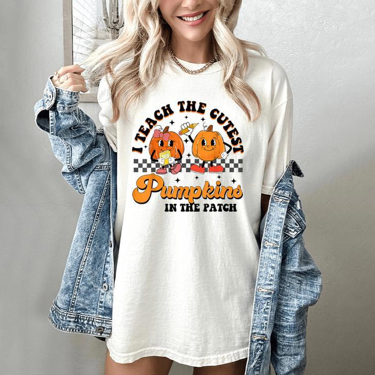 I Teach The Cutest Pumpkins In The Patch Halloween Teacher For Men Women Kids Women's Comfort Colors T-Shirt