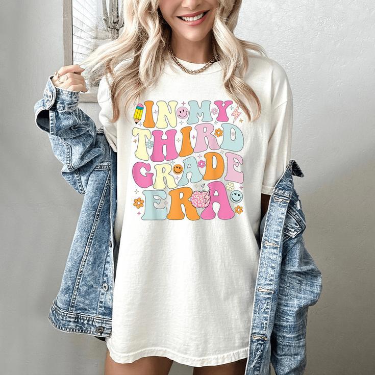 In My Third Grade Era 3rd Grade Era Teacher Back To School Women's Comfort Colors T-Shirt