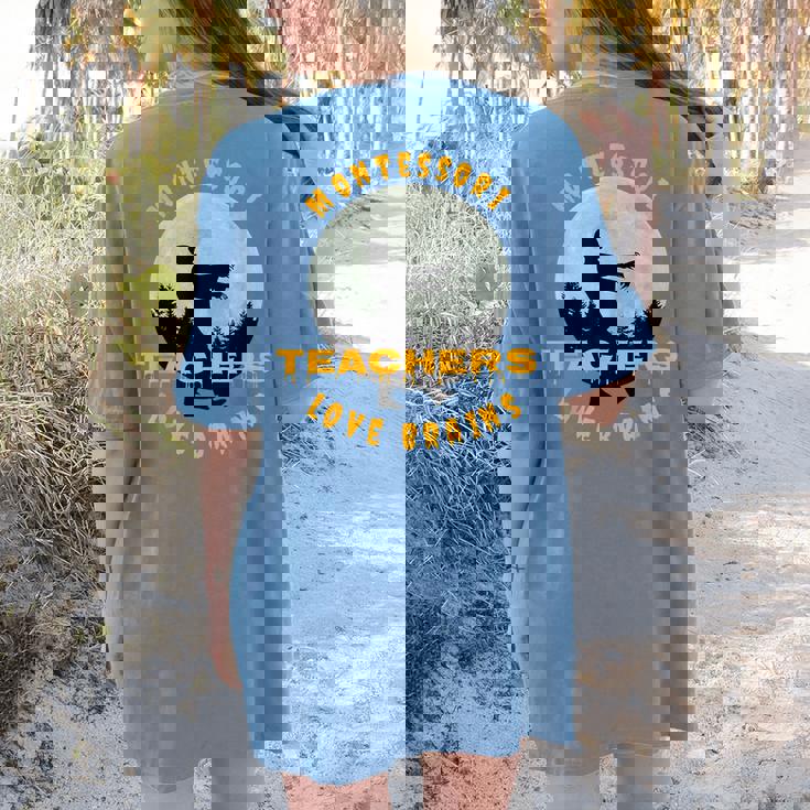 Montessori Teachers Love Brains Halloween Novelty Men Women Women&#x27;s Comfort Colors T-Shirt Back Print