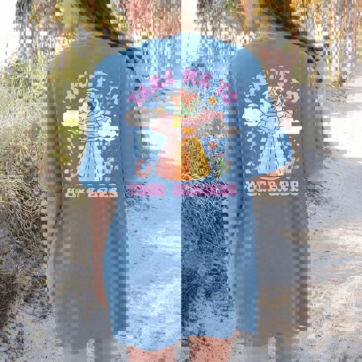 Take Me To Your Readers Alien Teacher Halloween Literacy Women&#x27;s Comfort Colors T-Shirt Back Print