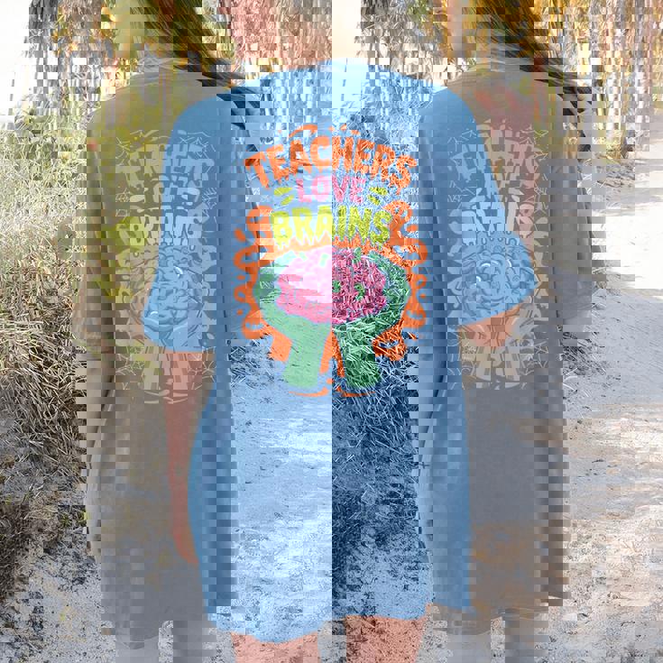 Teacher Teachers Love Brains Halloween Men Women Women&#x27;s Comfort Colors T-Shirt Back Print