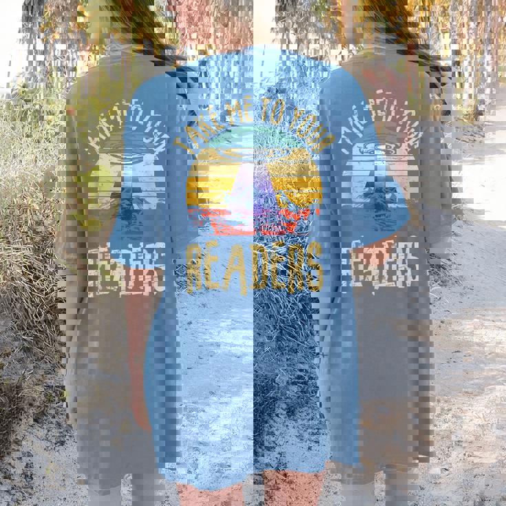 Vintage Take Me To Your Readers English Teacher Alien Space Men Women Women&#x27;s Comfort Colors T-Shirt Back Print