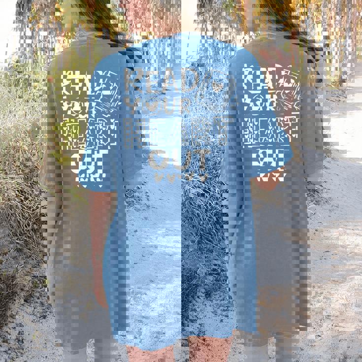 Read Your Heart Out Cute For Teacher Women Love Reading Book Women&#x27;s Comfort Colors T-Shirt Back Print