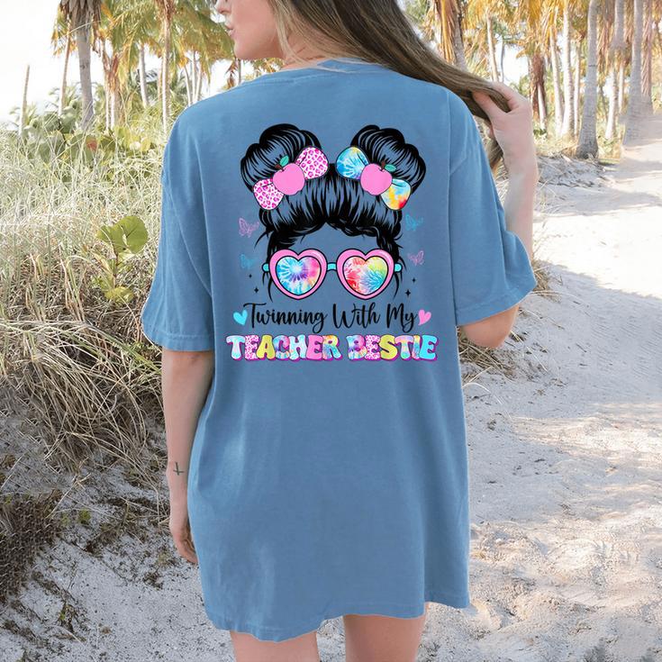 Twinning With My Teacher Bestie Twin Day Friends Teacher Women's Comfort Colors T-Shirt Back Print