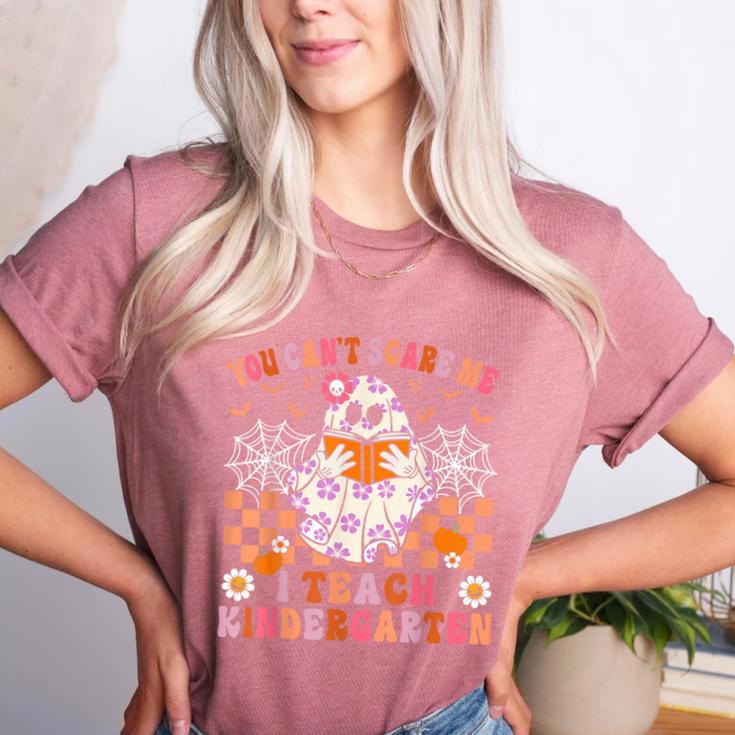 You Cant Scare Me I Teach Kindergarten Teacher Halloween Women's Heather T-Shirt