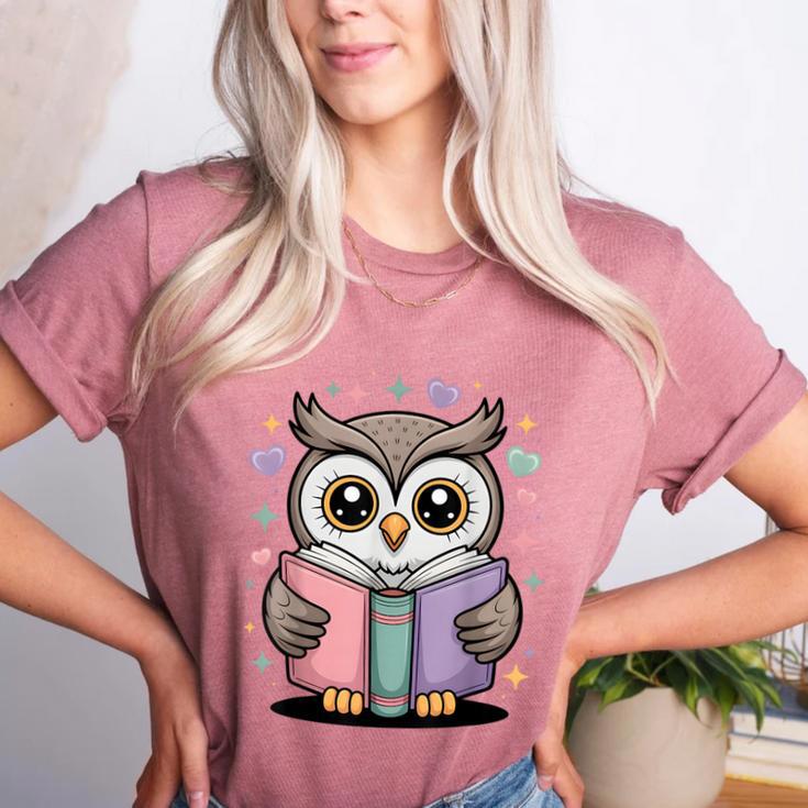 Cute Reading Owl Book Lover Teacher Librarian Bookworm Women's Heather T-Shirt