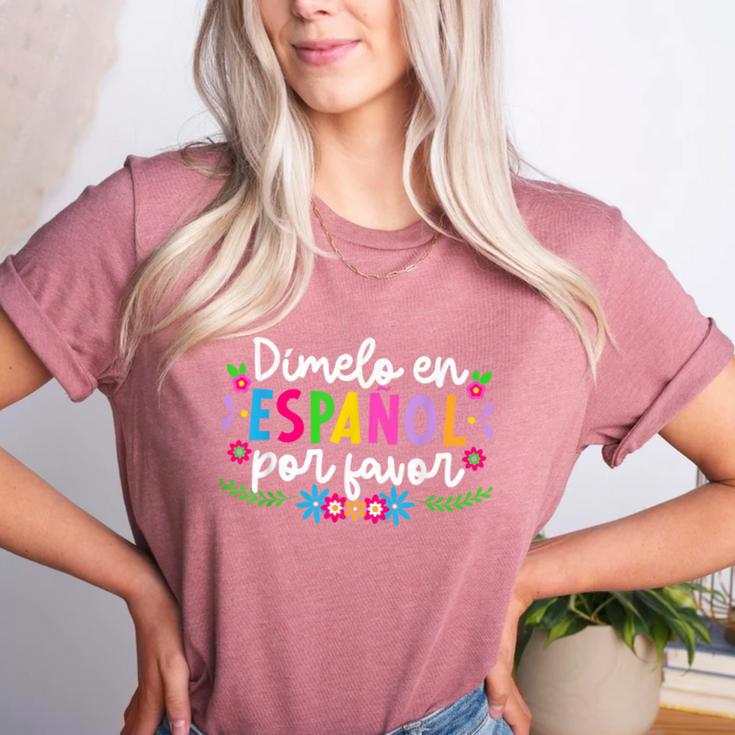 Dimelo En EspañOl Maestra De EspañOl Spanish Teacher Women's Heather T-Shirt
