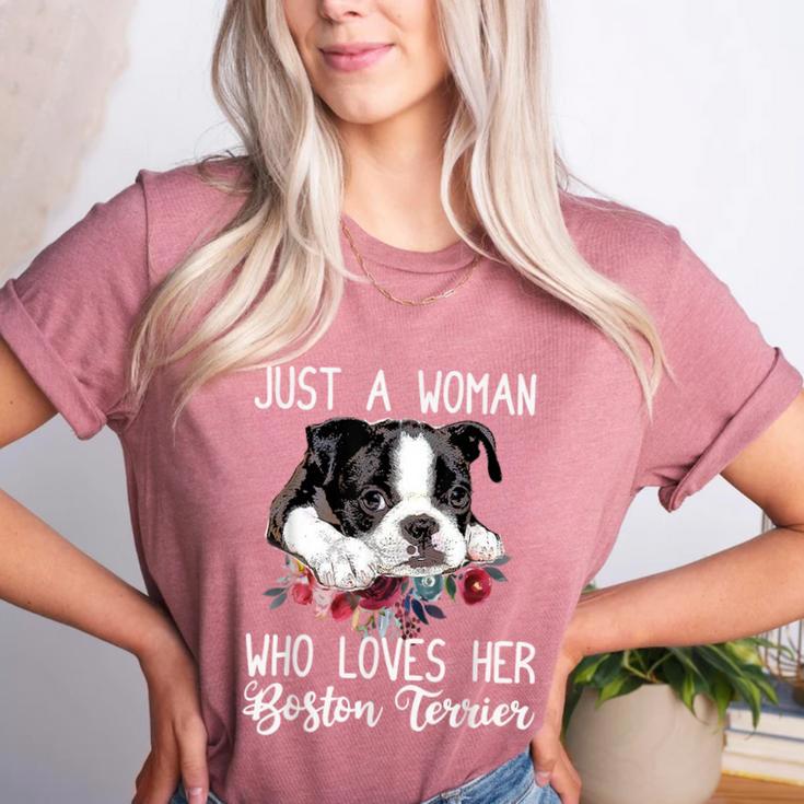 Just a Woman Who Loves Her Boston Terrier Cute Dog Mom Women's Heather T-Shirt