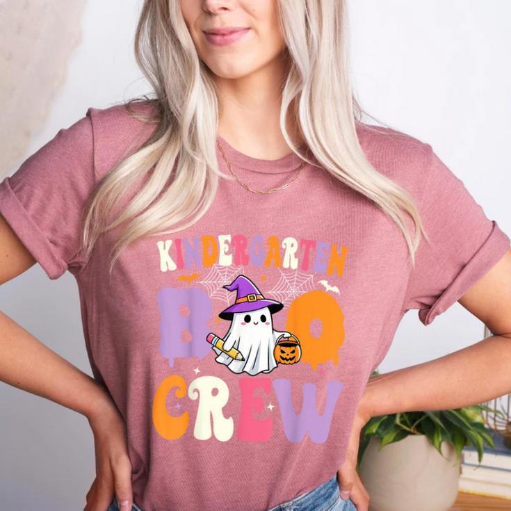 Kindergarten Boo Crew Spooky Kindergarten Halloween Teacher Women's Heather T-Shirt