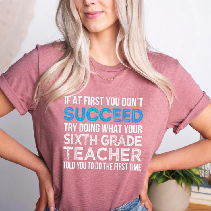 Sixth Grade Teacher 6th Grade Teacher T-Shirt Women's Heather T-Shirt