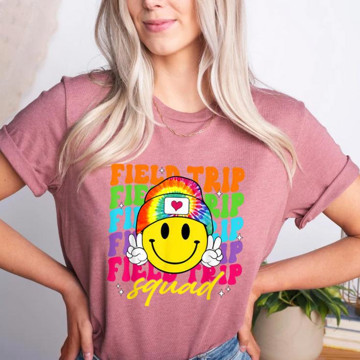 Field Trip Squad Groovy Field Day Smile Face Teacher Tie Dye Women's Heather T-Shirt