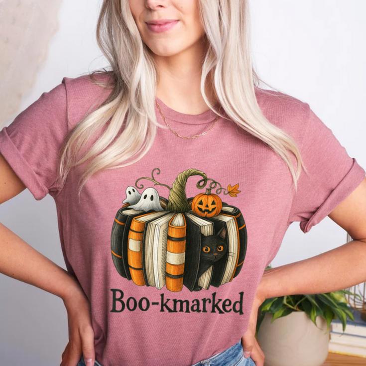 Fun Fall Book Lover Cute Teacher Student Halloween Women's Heather T-Shirt Fun Fall Book Lover Cute Teacher Student Halloween Women's Heather T-Shirt