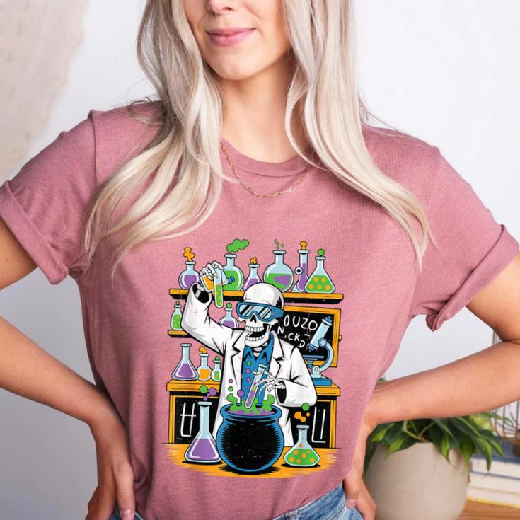 Skeleton Mad Scientist Halloween Costume Science Teacher Women's Heather T-Shirt